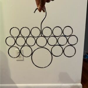 18-hole Scarf Hanger